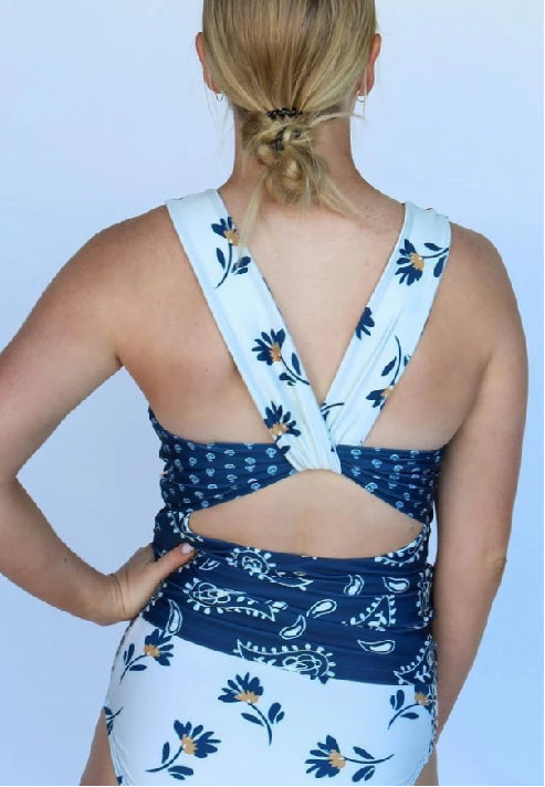 serengeti switch V tankini